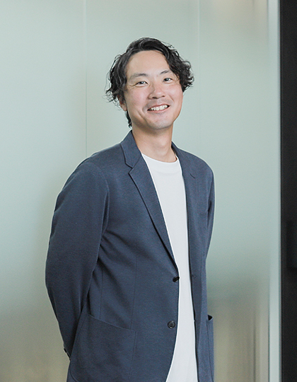 情報システム　課長代理　K.T